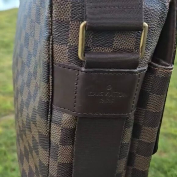 ⭐️EUC Louis Vuitton Broadway Ebene Brown Damier Messenger Bag - Picture 10 of 14